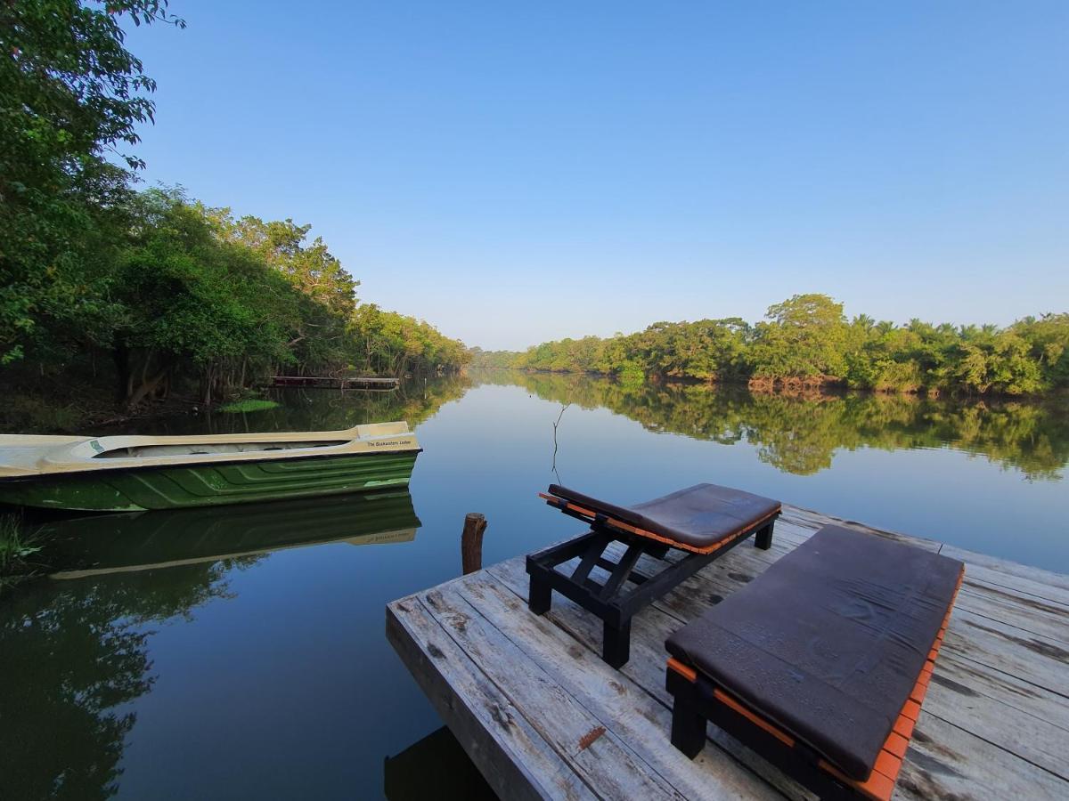 The Backwaters Lodge วิลปัตตู ภายนอก รูปภาพ