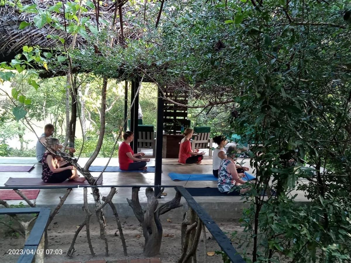 The Backwaters Lodge วิลปัตตู ภายนอก รูปภาพ
